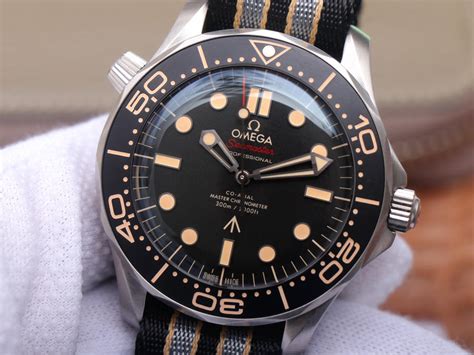 omega seamaster dr no 007 replica